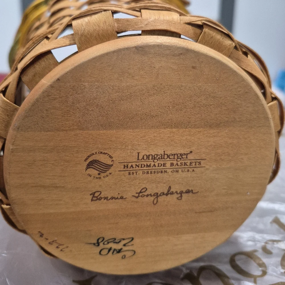New! 2008 Longaberger May Series Daffodil Basket